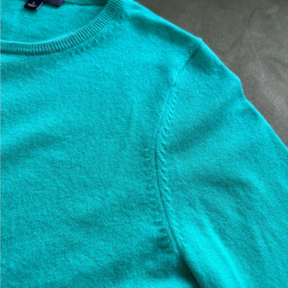Ann Taylor Women's Teal Crewneck Sweater - Picture 3 of 12